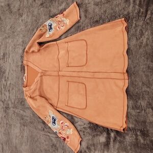 Peachish-pink Solitaire jacket with beautiful embroidered arm detail size M!